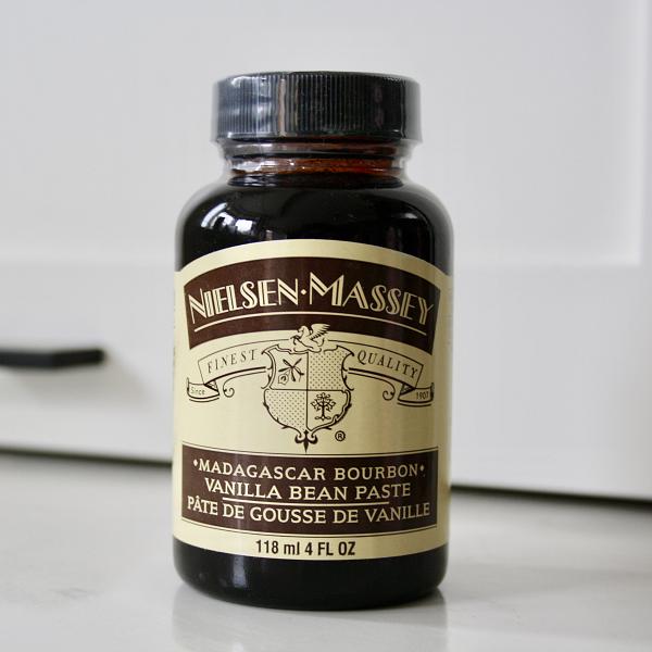 Nielsen Massey Madgascar Bourbon Vanilla Bean Paste - 4 oz 600